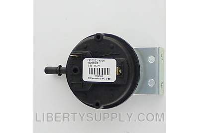 Reznor 196362 Pressure Switch, -0.55" WC HVAC Component