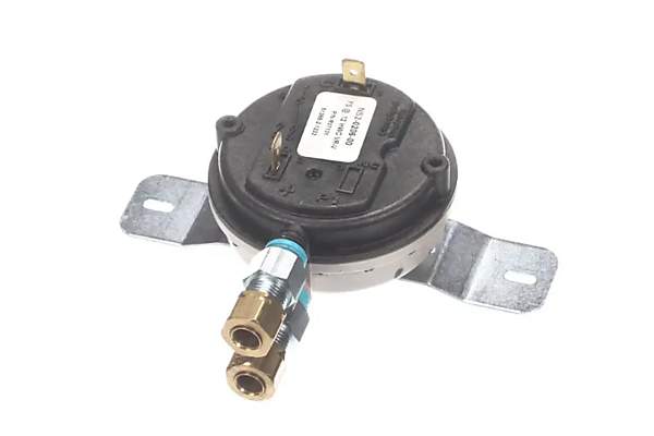 Aaon R07131 Dual Differential Pressure Switch, 12" WC