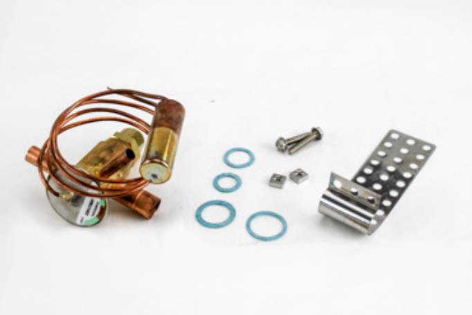 Alco Controls 063649, 3/8" x 1/2" ODF AAE, 5 Ton, R22 Thermostatic Expansion Valve with 30" Capillary