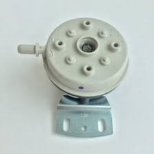 Bradford White 239-45460-00, 0.75 WC SPST Pressure Switch