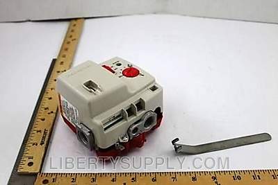 Bradford White 415-45614-01, 120V, 4" wc LP Gas Valve