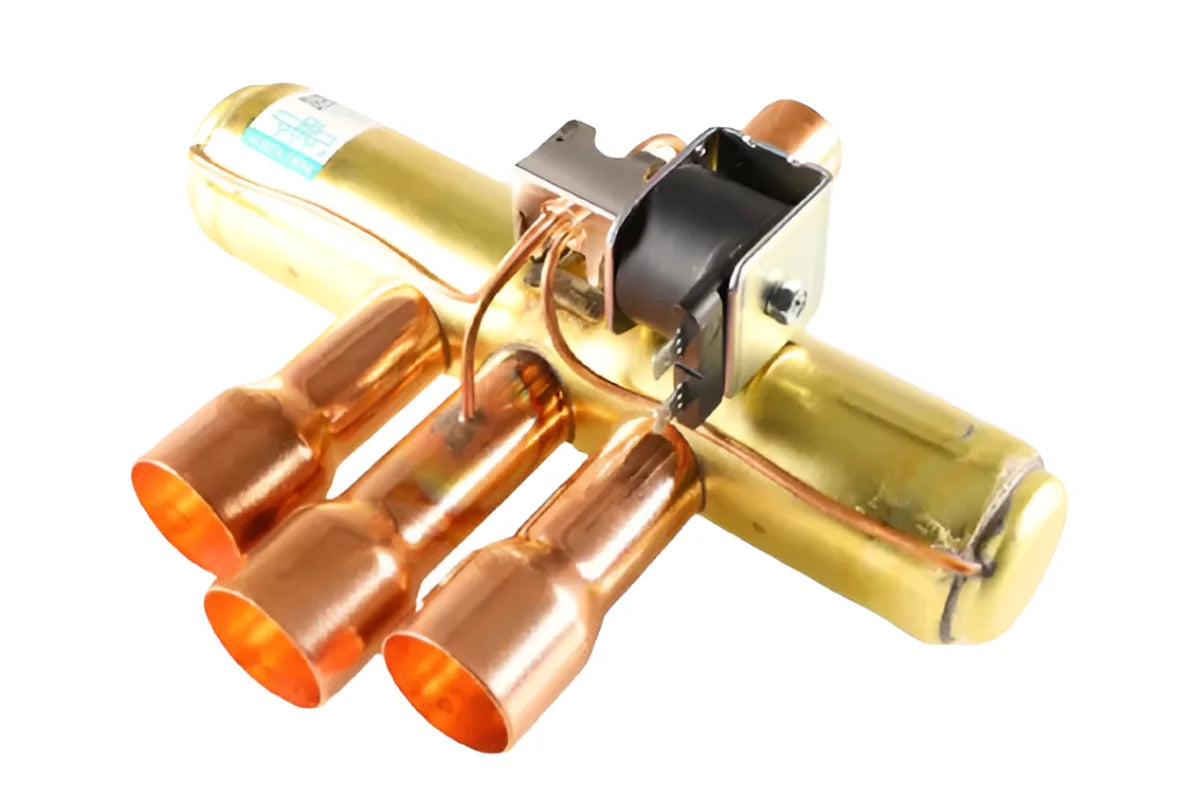 Carrier EF17BZ361 8.5 Ton Reversing Valve with 24V Coil