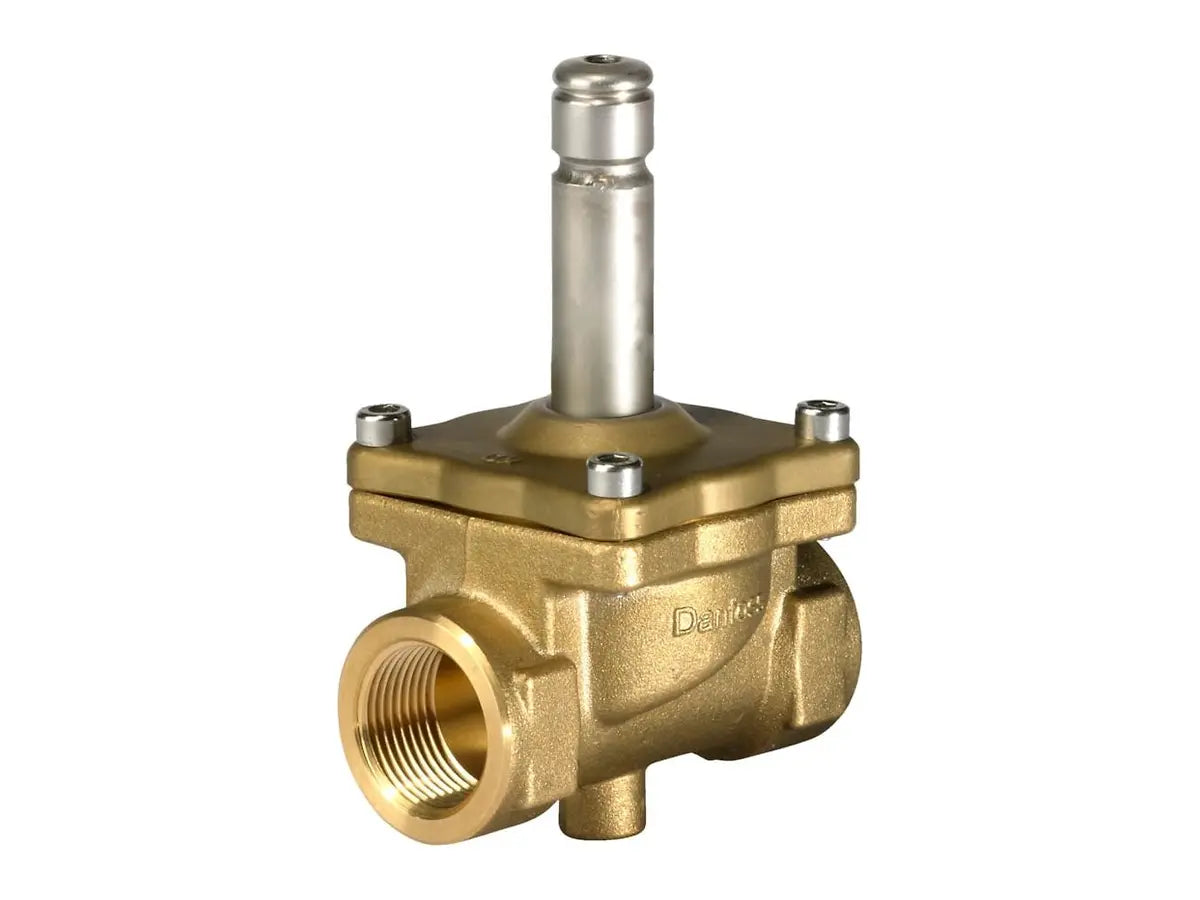 Danfoss 032U3833 1/2 Inch NC Solenoid Valve