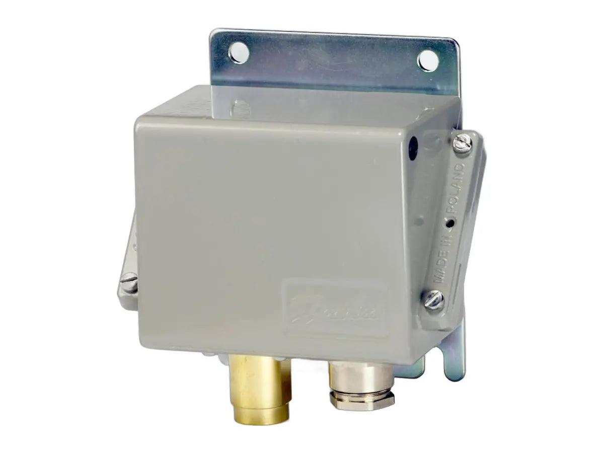 Danfoss 060-310866, 0-8 Diff KPS35 1/4" Press Switch