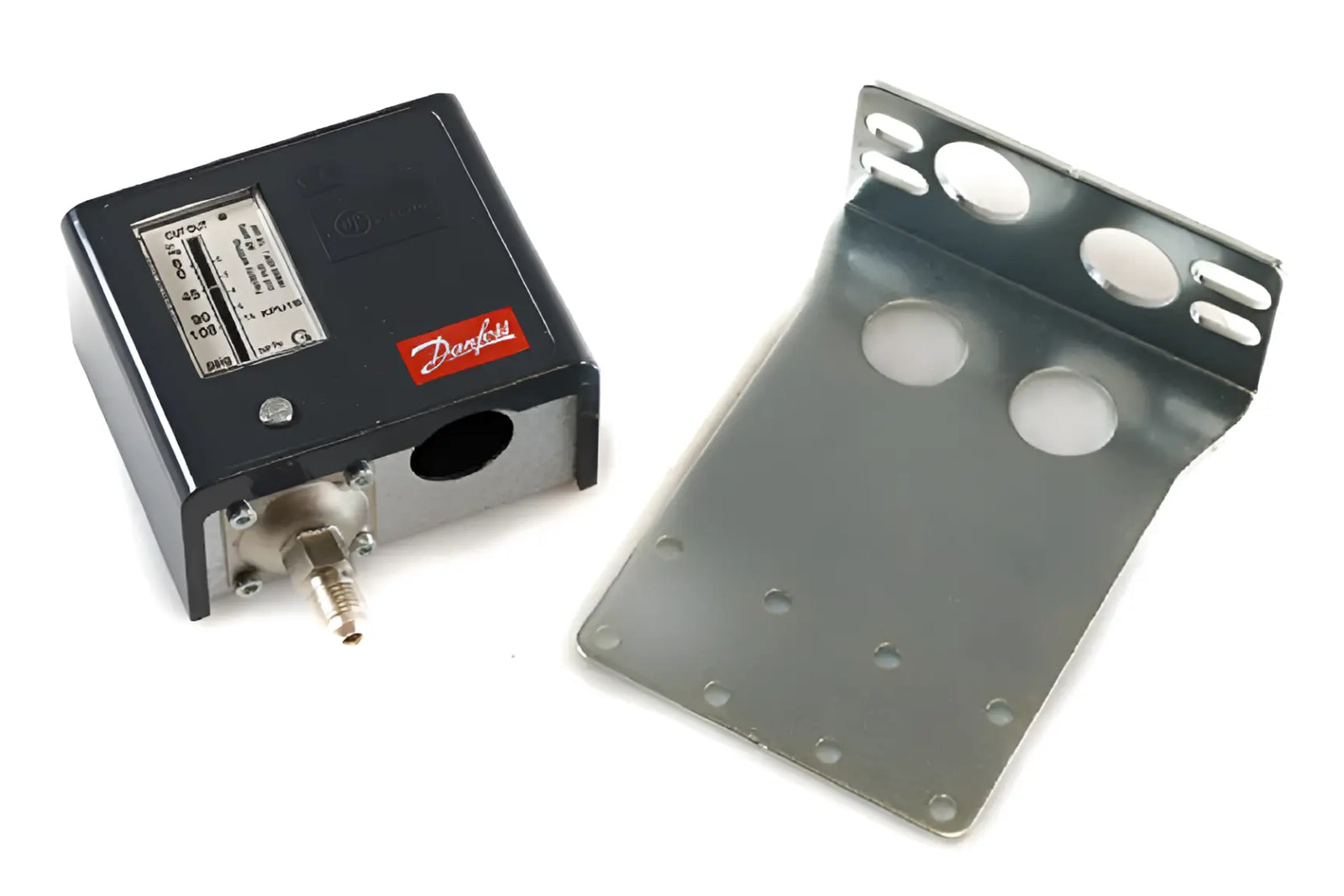 Danfoss 060-5270 6" Vac to 108 PSI SPDT Low Ctrl M/R