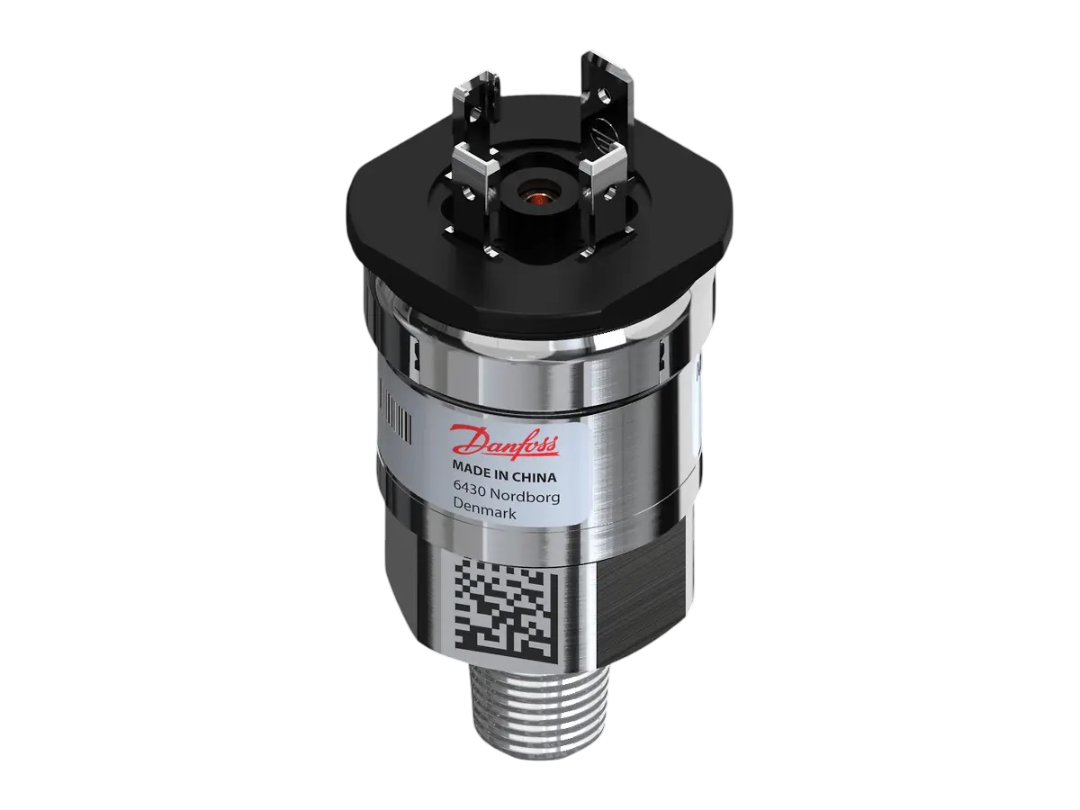 Danfoss 060G1037 AKS32R Pressure Sensor