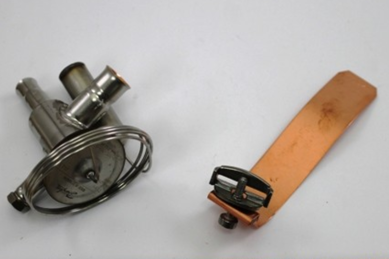 Danfoss 068U2960, 3/8" x 1/2" Hot Gas Bypass Valve R410a