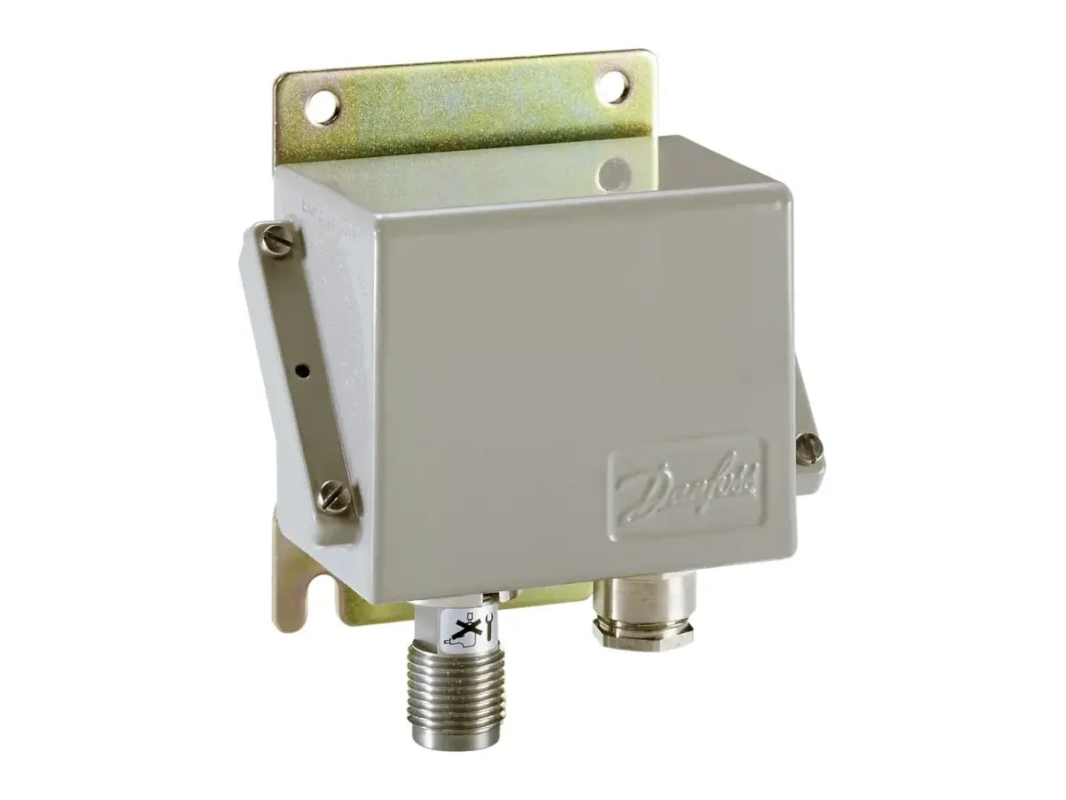 Danfoss 084G2100 EMP2 Transducer 4-20mA -14.5 to 21.76psi