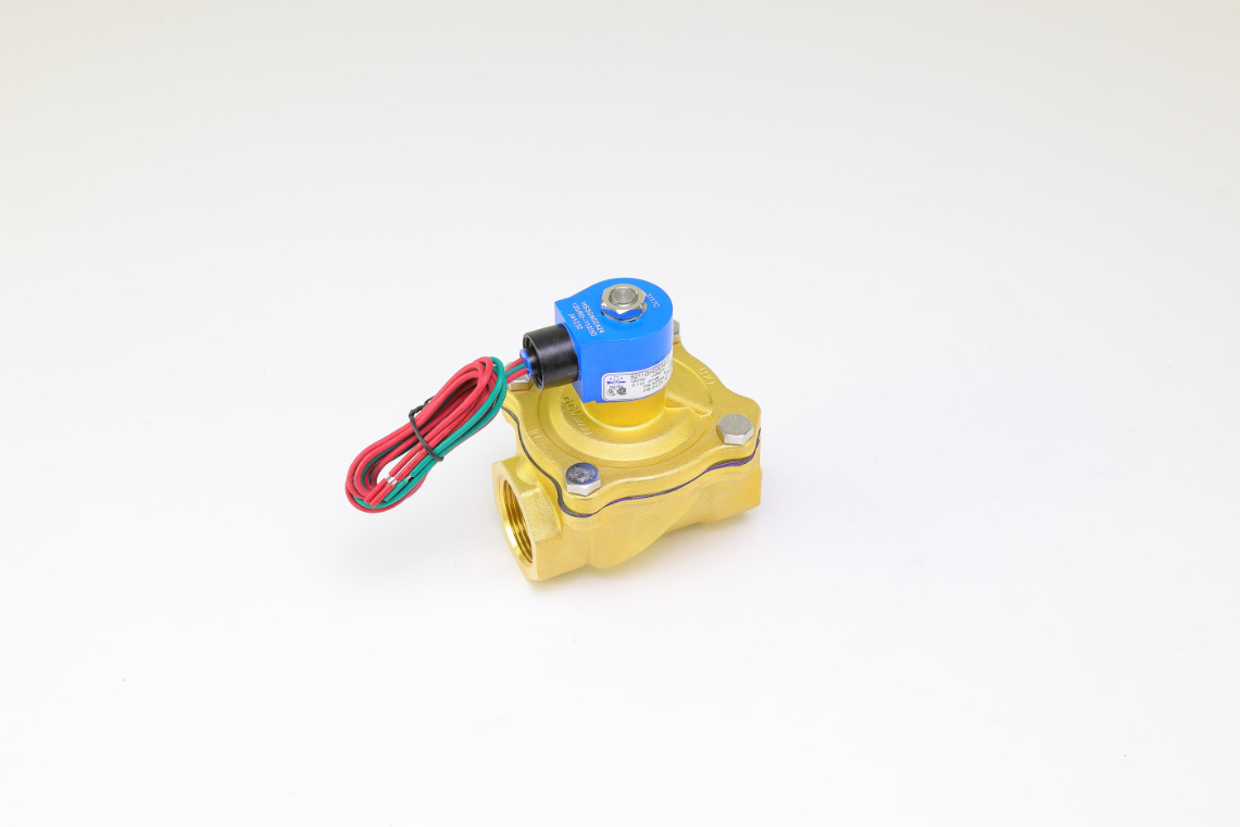 GC Valves S211GH02C5GJ2, 1-1/4", 5-50# NC Steam Valve