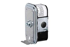 Johnson Controls P32AF-1 Pressure Switch, .05/5"WC, SPDT with L Bracket