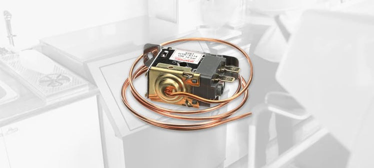 manitowoc-switches-relays.jpg