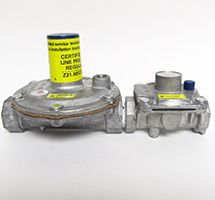 Maxitrol 325-L Series 1/2" Regulator 325-3L47-1/2