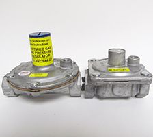 Maxitrol 325-L Series 1/2" Regulator 325-3L48-1/2