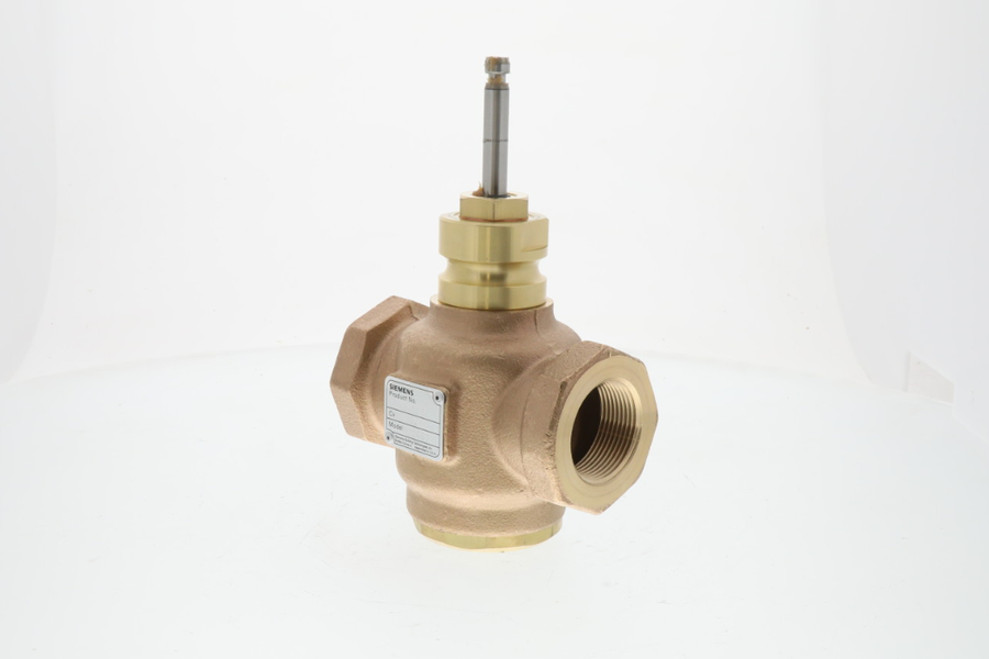 Siemens 599-03186 1-1/4" NPT, N/C, 2-Way Globe Valve