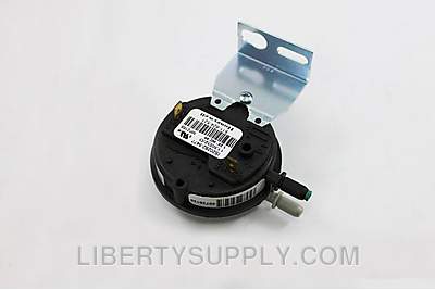 Weil-McLain 511-624-521, 1.25wc Single Pole Single Throw Pressure Switch